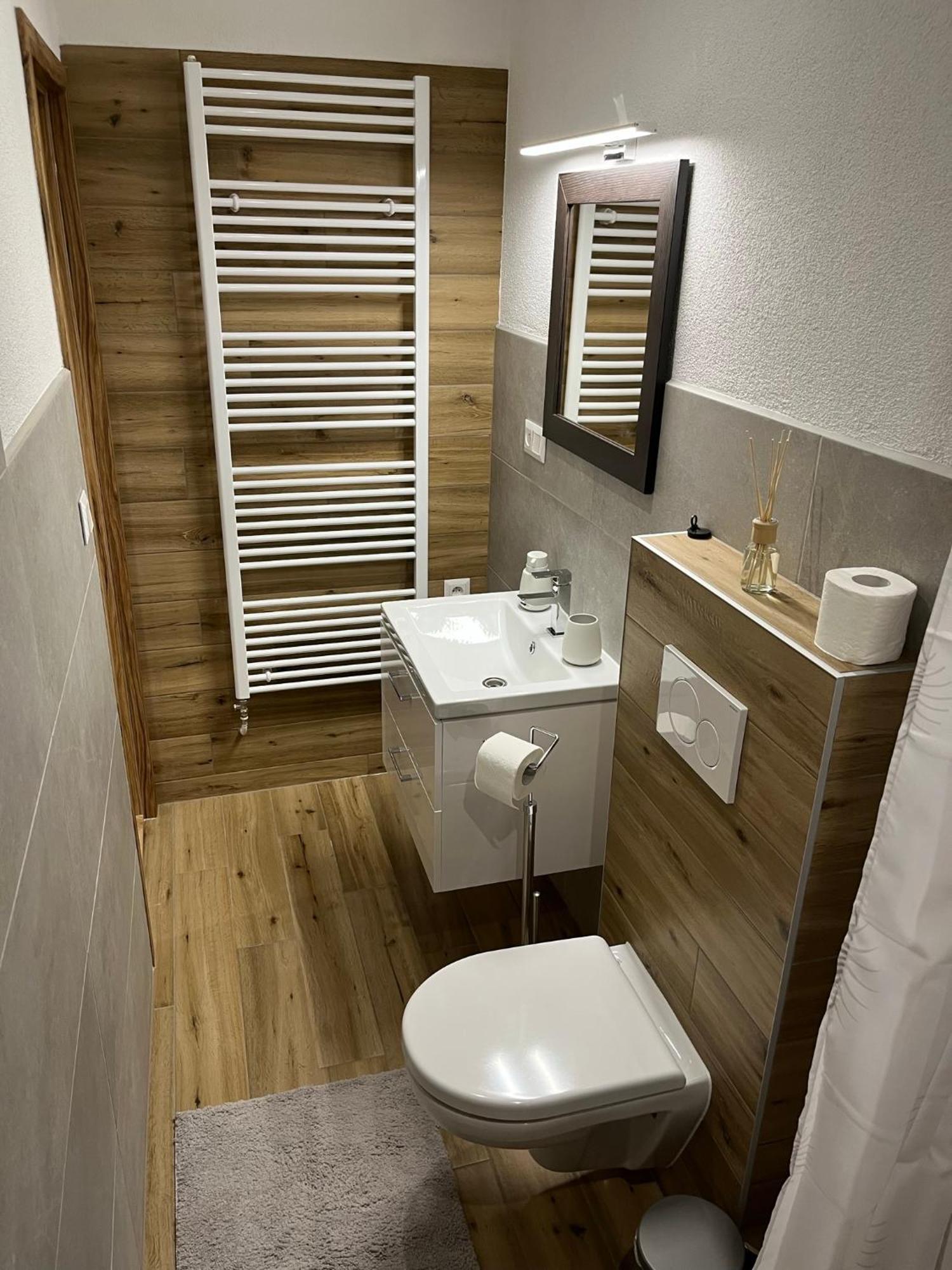 A&A Apartmany Liptovský Mikuláš Exteriör bild