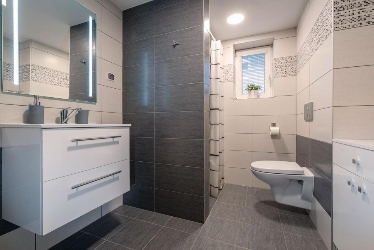 A&A Apartmany Liptovský Mikuláš Exteriör bild