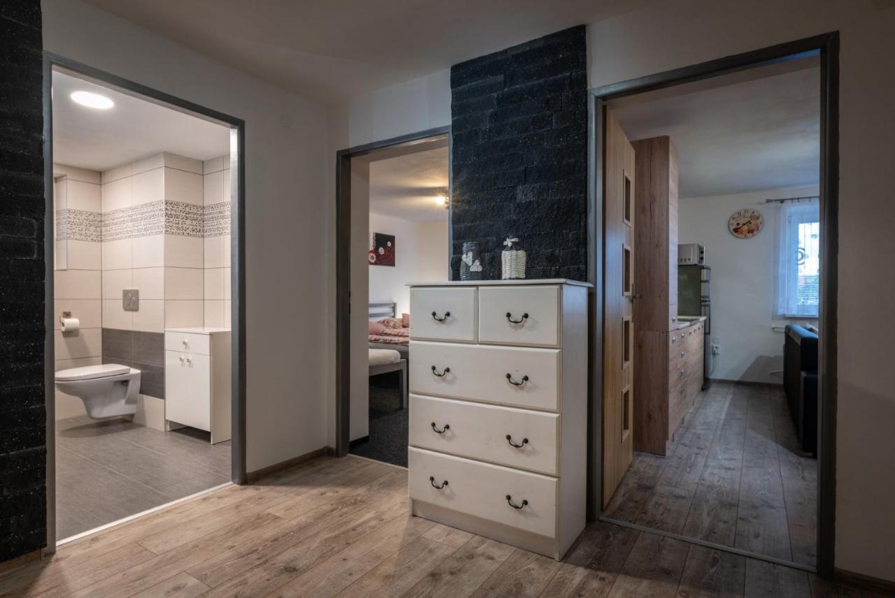 A&A Apartmany Liptovský Mikuláš Exteriör bild