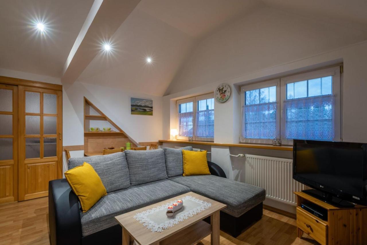 A&A Apartmany Liptovský Mikuláš Exteriör bild